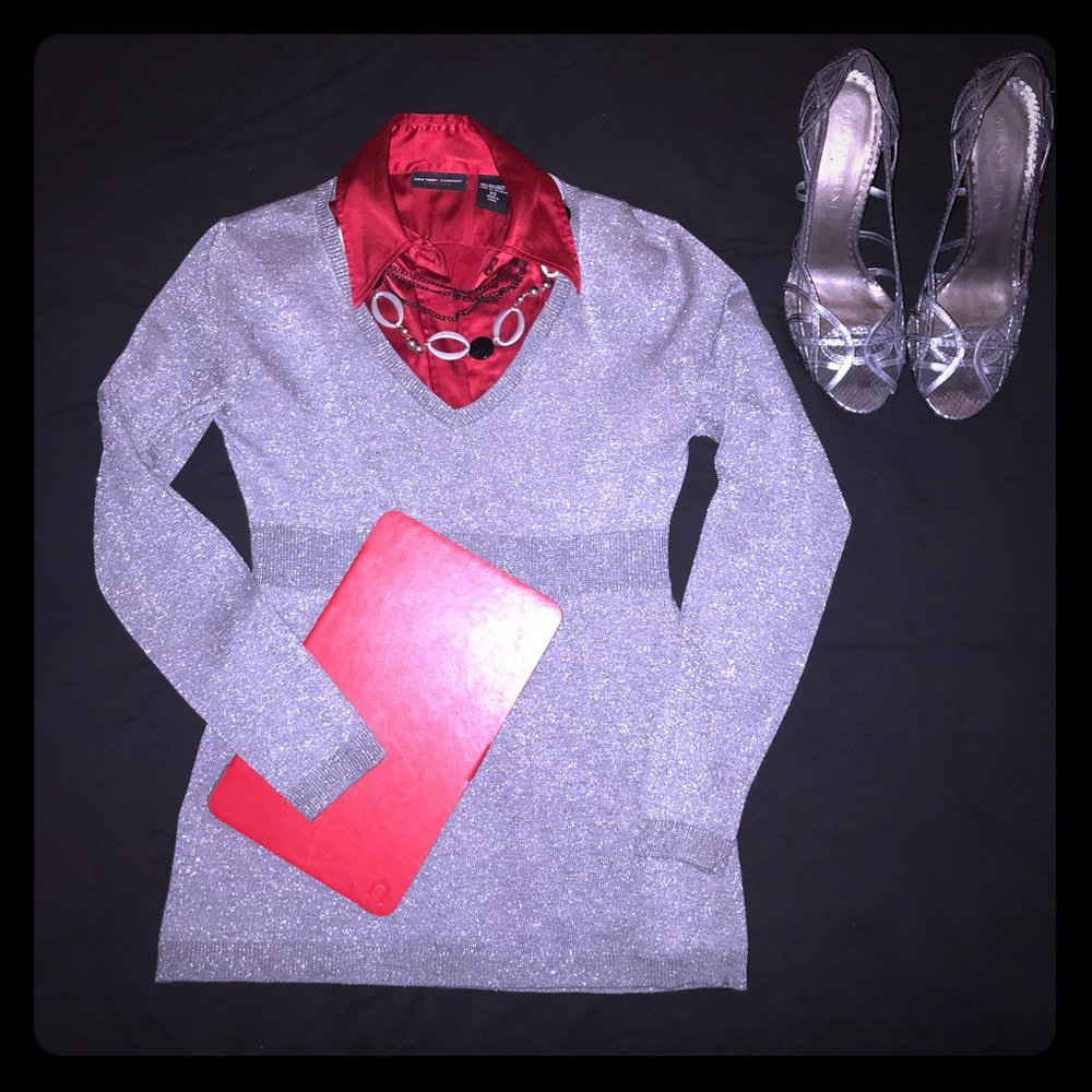 New York & Company Pullover